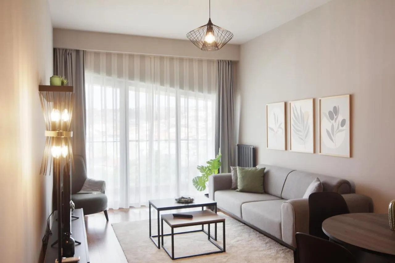 Spacious Apt With Balcony- Tranquil City Haven Istanbul
