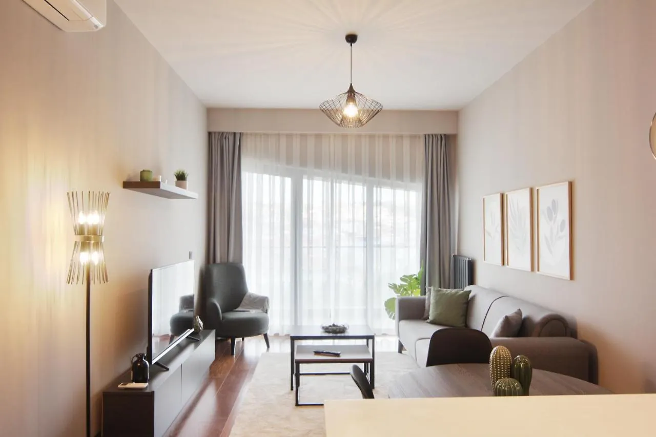 Spacious Apt With Balcony- Tranquil City Haven Istanbul Turkey